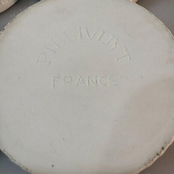 Pillivuyt Set of 4 Porcelain Pleated Ramekins 4 oz Made in France 3 x 1.5" - Picture 5 of 5